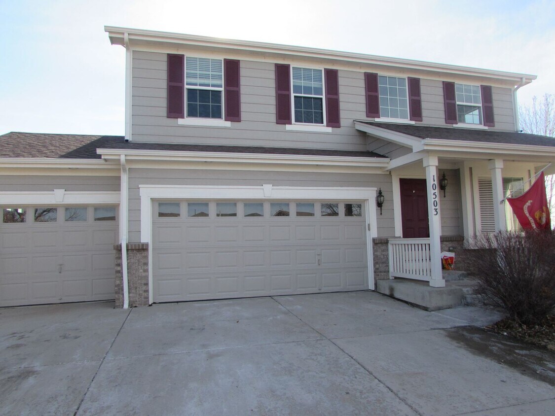 Beautiful 2-Story Home with 3-Car Attached... - Beautiful 2-Story Home with 3-Car Attached...