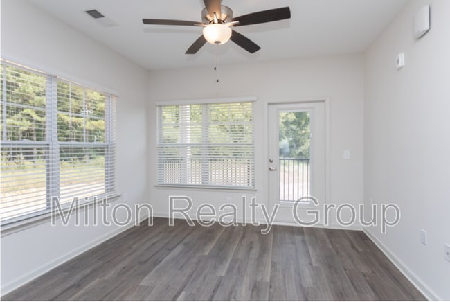 Photo - 210 Grove Cir Unidad APT. 103