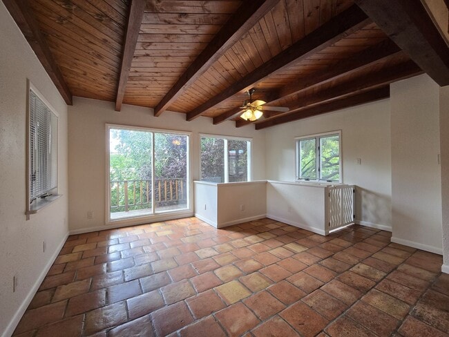 Photo - 295 Lomita St Unidad 1