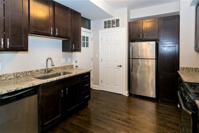 Photo - 2 bedroom in Chicago IL 60625 Unit 2506-2