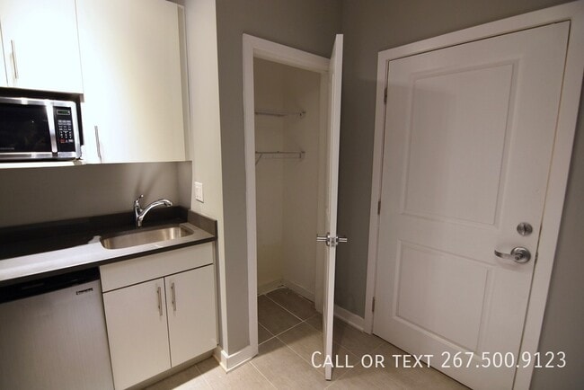 Photo - 531 Budd St Unit 3E