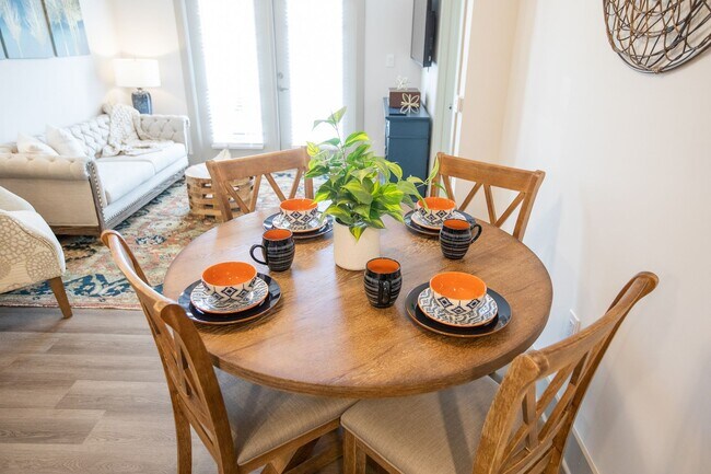 Berkmar Landing Apartments