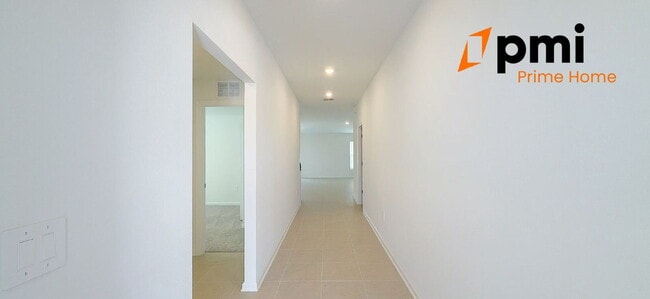 Photo - BRAND NEW 4-Bedroom Oasis with 2 Full Baths in Lake Wales – Spacious 1824 Sq Ft Haven!