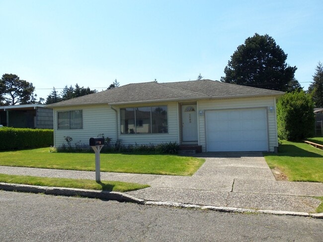 Photo - 1680 Garfield St House