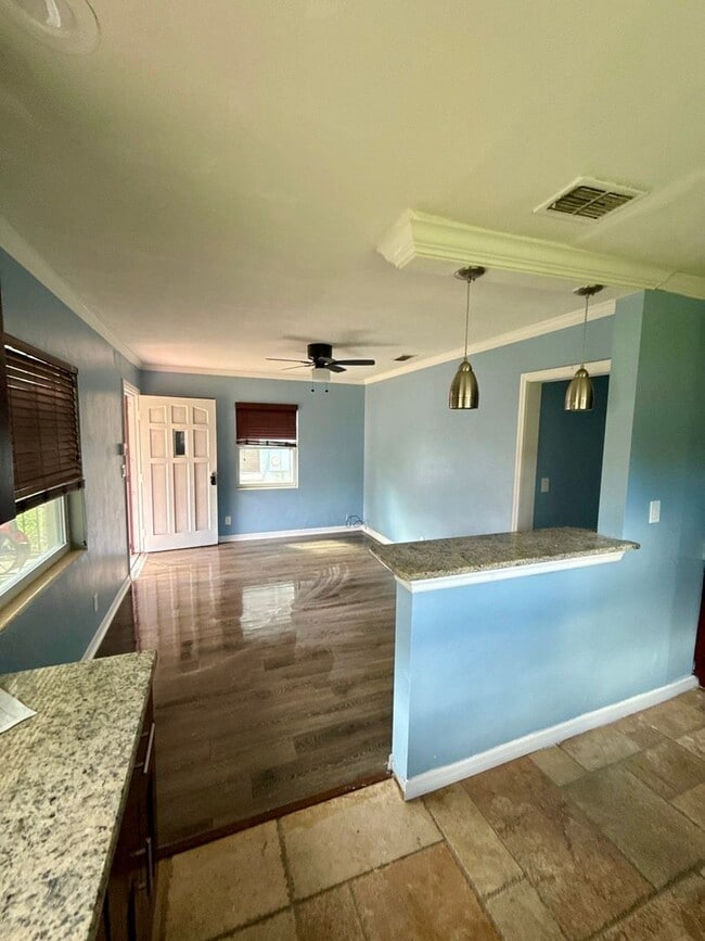 Photo - Great 3 Bedroom for rent! Reasonable Rent!