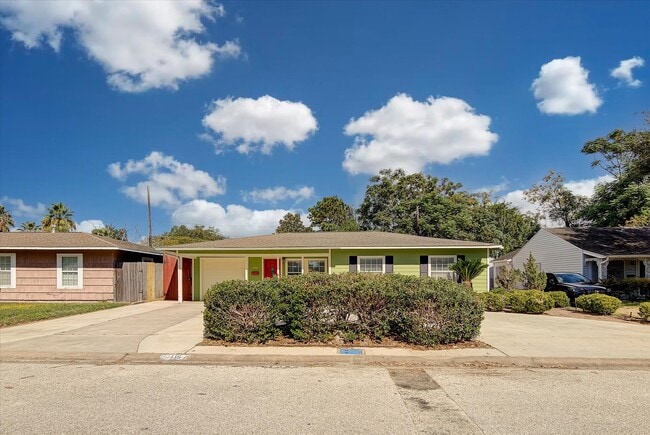 Photo - 116 Tarpon Ave