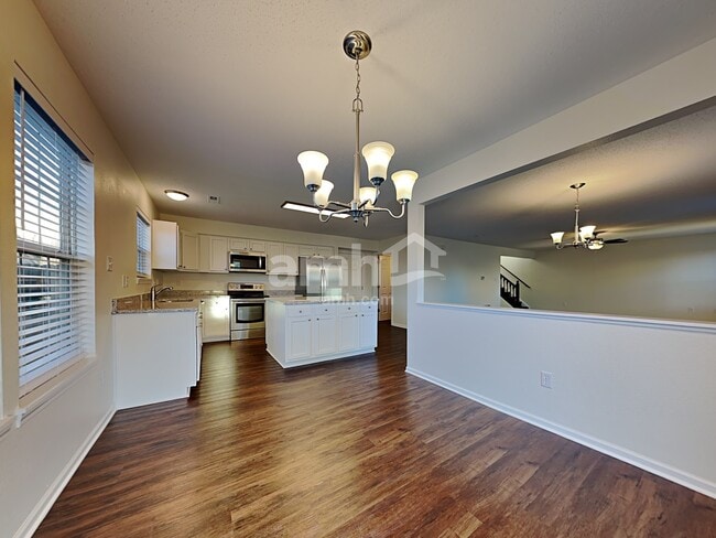 Photo - 3525 Firethorn Drive