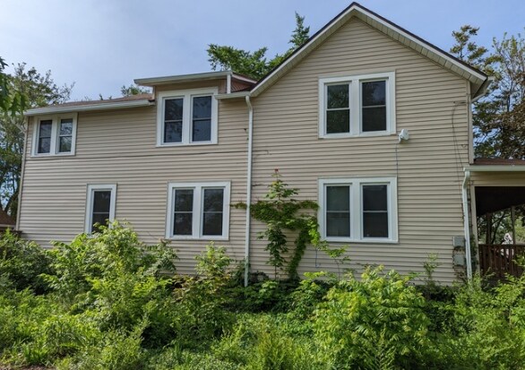 Newly Renovated 3-Bedroom Apartment in Michigan City - $1095