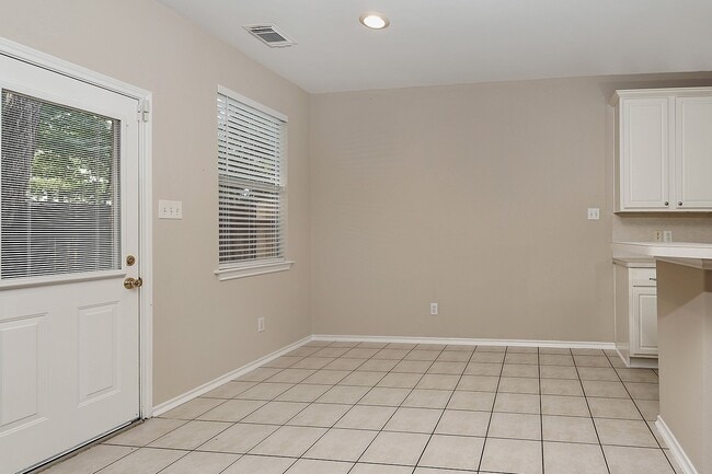 Photo - 10 Peach Ridge Pl