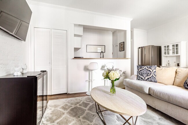 Photo - 177 Waverly Pl Unit FL2-ID1058254P