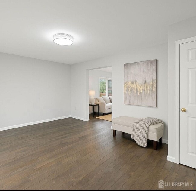 Photo - 7 Tiger Lilly Ct