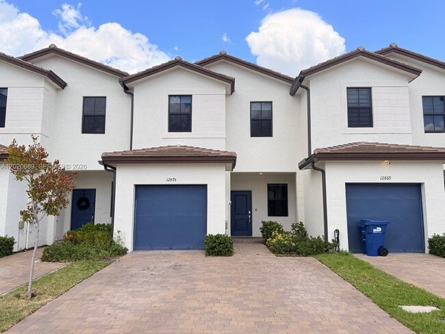Building Photo - 12875 SW 231st Ter