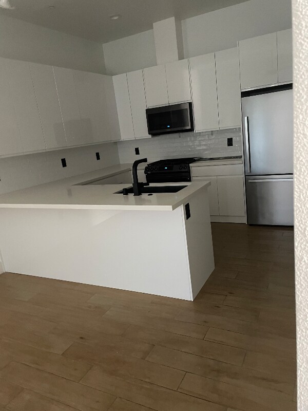 Photo - 1853 Coley Ave Condo
