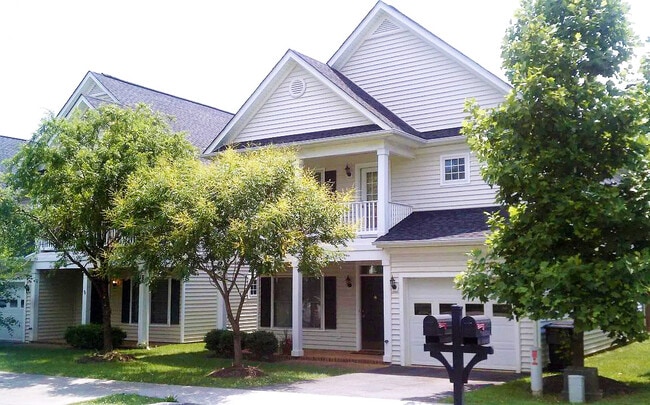 Photo - 152 Burnet St