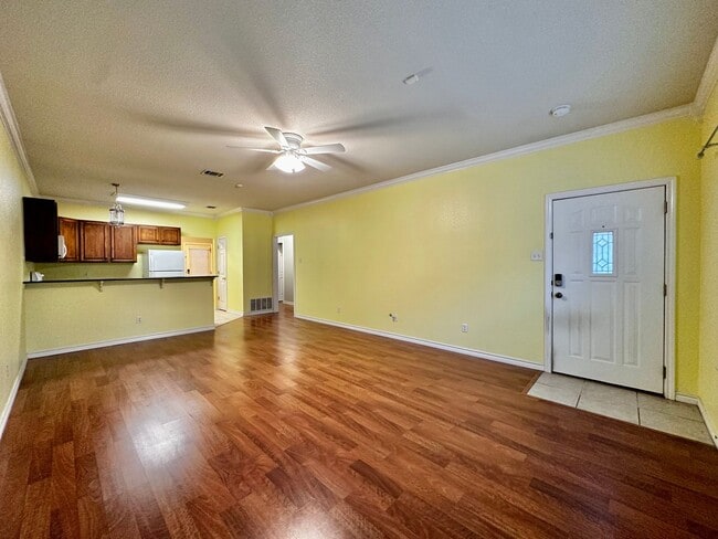 Photo - Spacious 2/2 Condo Minutes from Campus and...