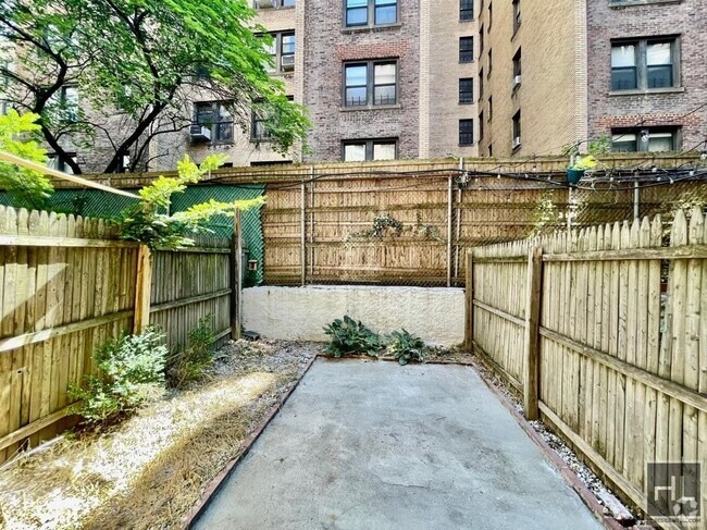 Building Photo - Avail 7/31: Video Incl! UES-E. 84, beautif... Unit 1E Rental