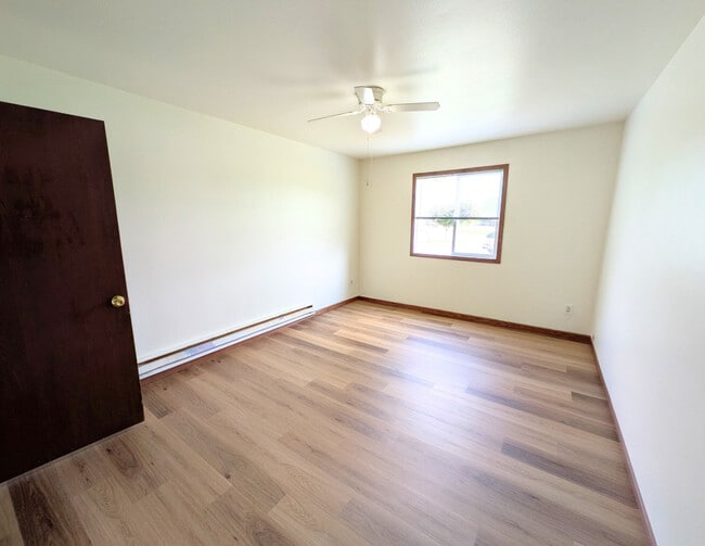 Photo - Sunset Lane Apartments