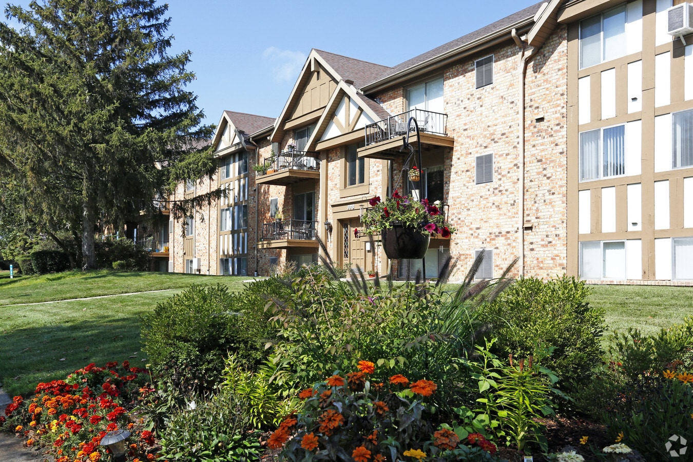 Heatherwick House Of Old Orchard Apartments For Rent In Toledo Oh Forrent Com