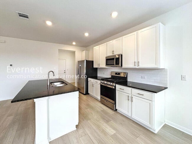 Photo - 6013 Alfred Acrs Dr