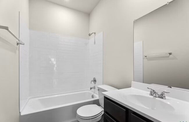 Photo - 1609 Everwood Ct