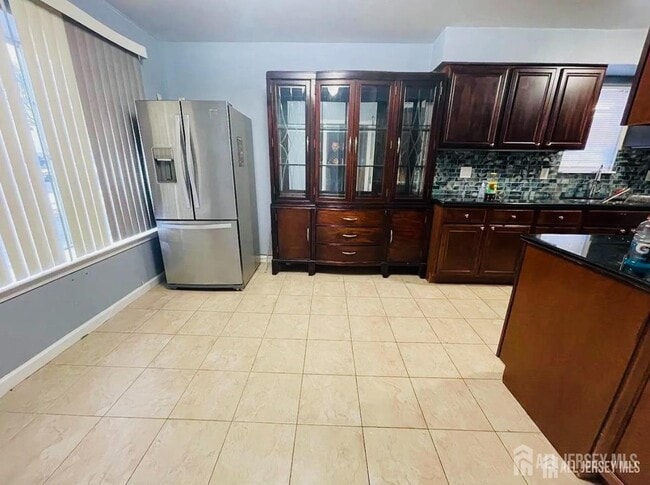 Building Photo - 94 Brewster Cir Rental
