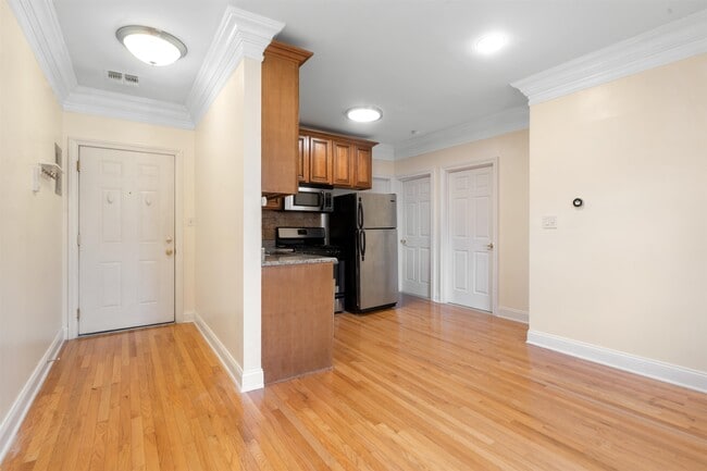 Photo - 70 South St Unit 3