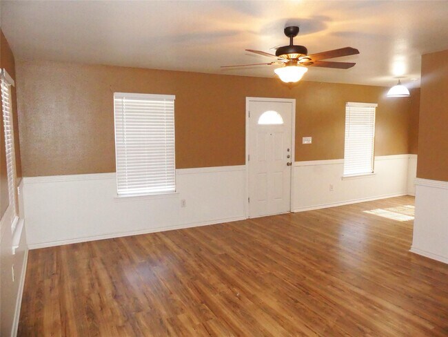 Photo - 108 S Cleveland Ave