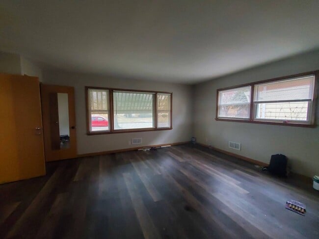 Photo - 4052 N 85th St Unit LOWER