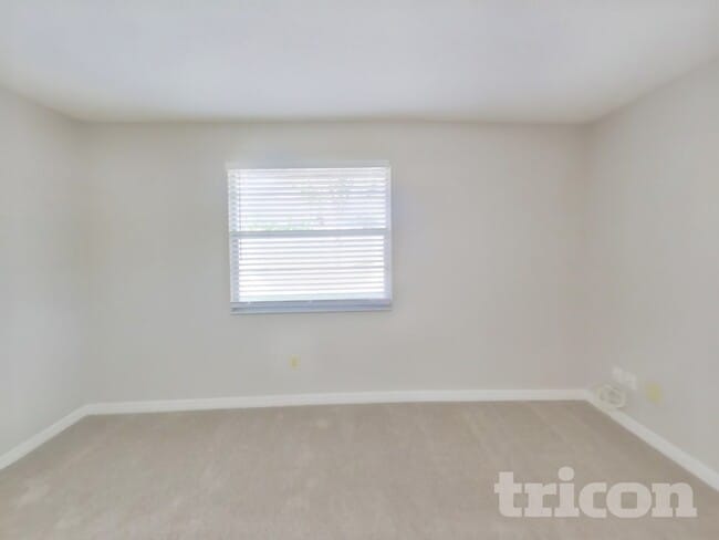 Photo - 2036 Pompano Pkwy