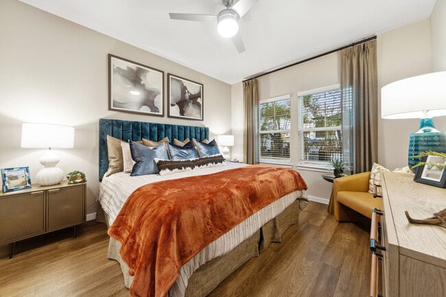 Ascend Ridgewood Lakes