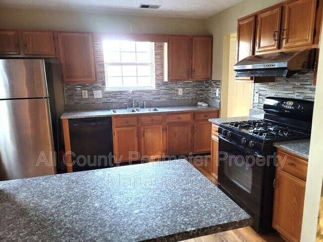 Photo - 3758 Meadow Creek Dr