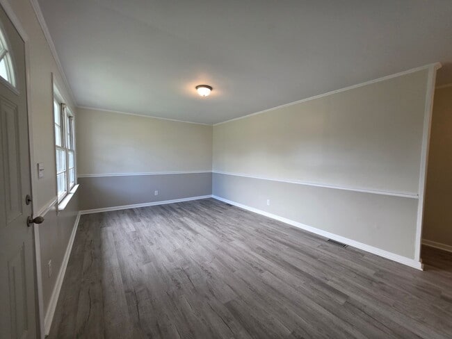 Photo - 2266 Onslow Dr