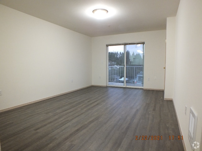 Building Photo - 12549 28th Ave NE Rental