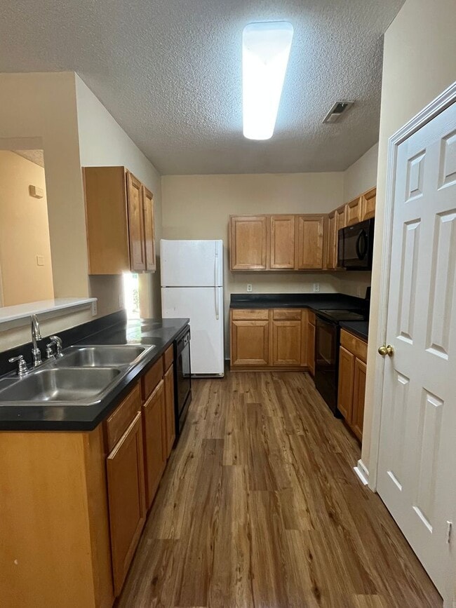 Photo - 3Br 3Ba Liberty Hall Townhome