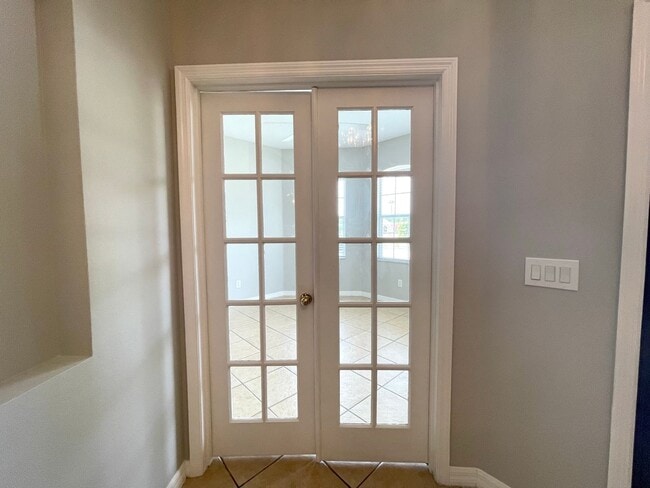 Photo - SOUTHEAST ORLANDO  - NICE UPGRADED HOUSE IN TIVOLI WOODS VILLAGE