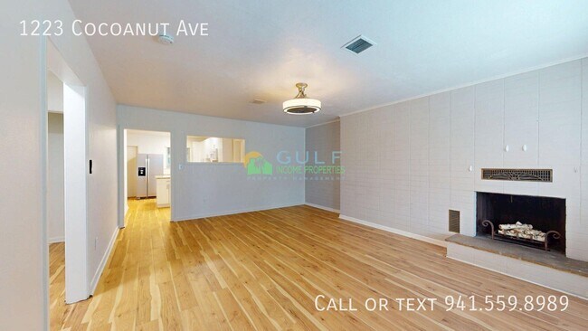 Photo - 1223 Cocoanut Ave