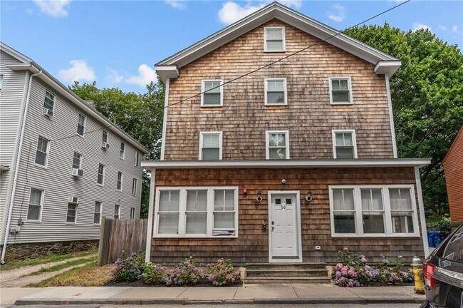 16 Brinley St Unit 6