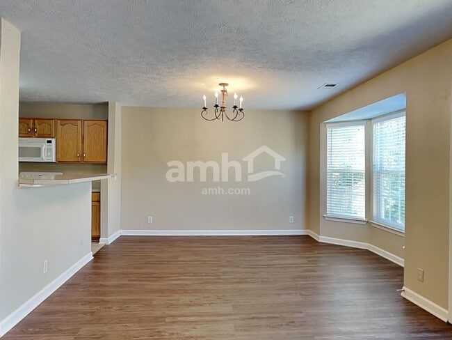 Photo - 2615 River Meade Way