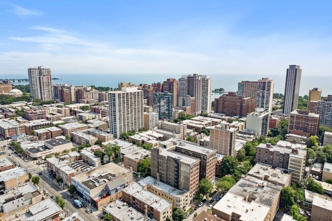 540 W. Briar