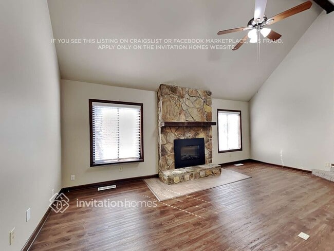 Photo - 1050 Rockcrest Dr