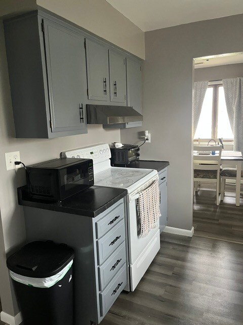 Photo - 617 W Partridge St Unit Apt C