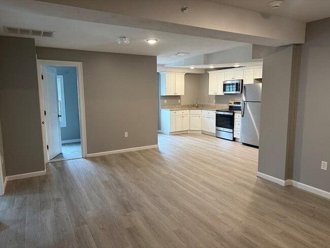 Photo - 10 Leyden St Unit 3