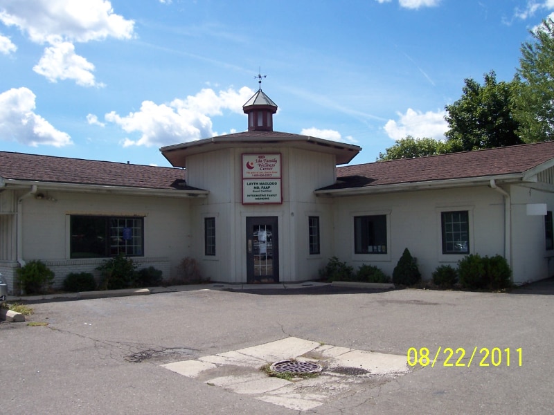 Photo - 3164 Lewis Ave