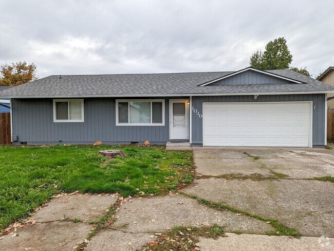 Building Photo - 1030 45th Ave NE Rental