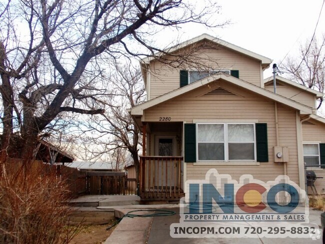 Building Photo - 3 bedroom 2 bath Duplex in Englewood with ... Rental