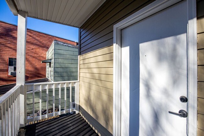 Photo - 1617 Westwood Ave Unit 2-1617 Westwood