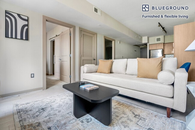 Photo - 505 18th St S Unidad FL4-ID1116