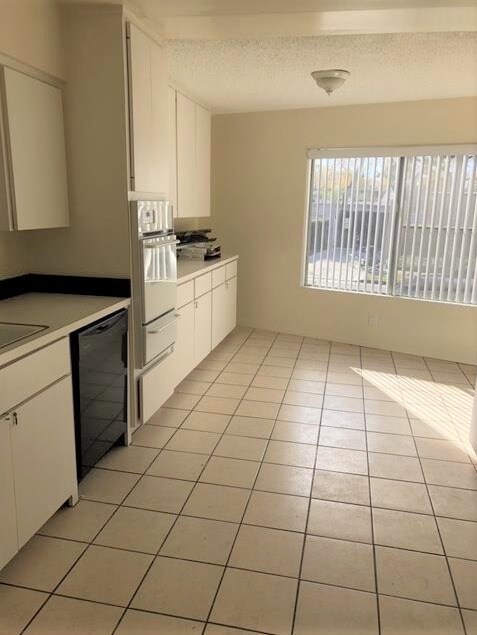 Photo - 8365 Gregory Way Unit 8365 apt 2