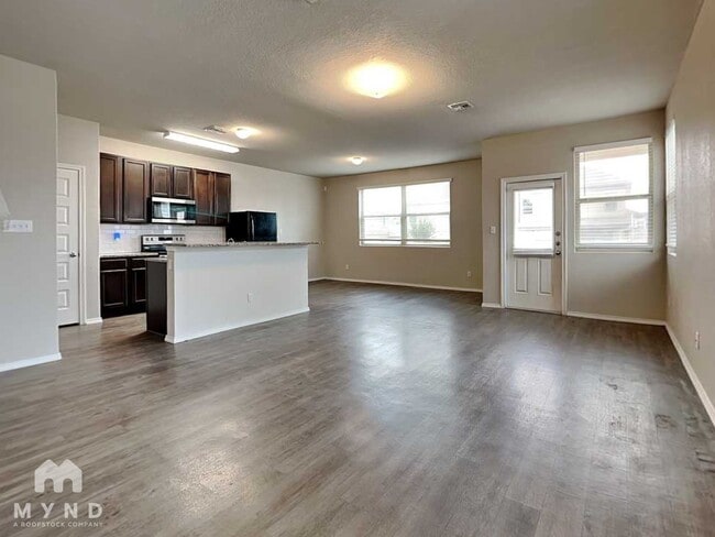 Photo - 9303 Somers Bend