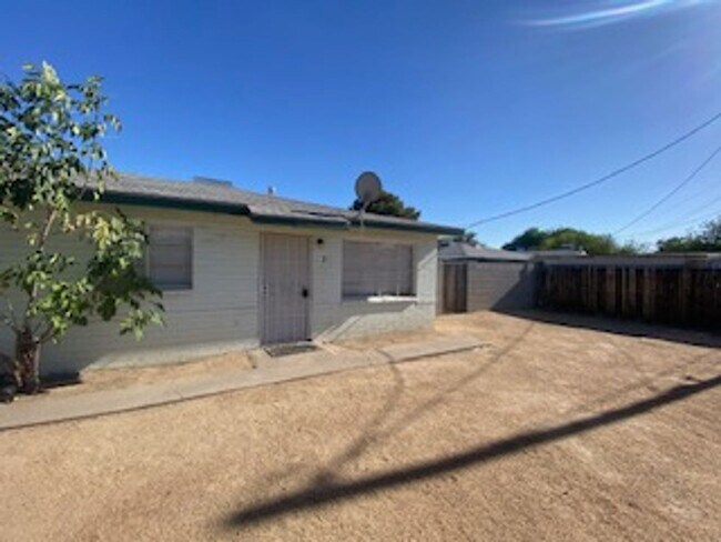 Photo - 7532 N 21st Ave Unidad 2